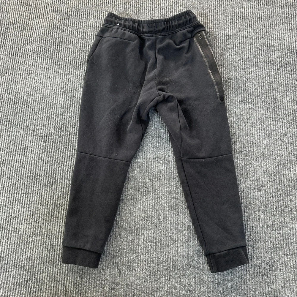 Nike Boys Tech Fleece Joggers M Black Tapered Athletic Sweatpants